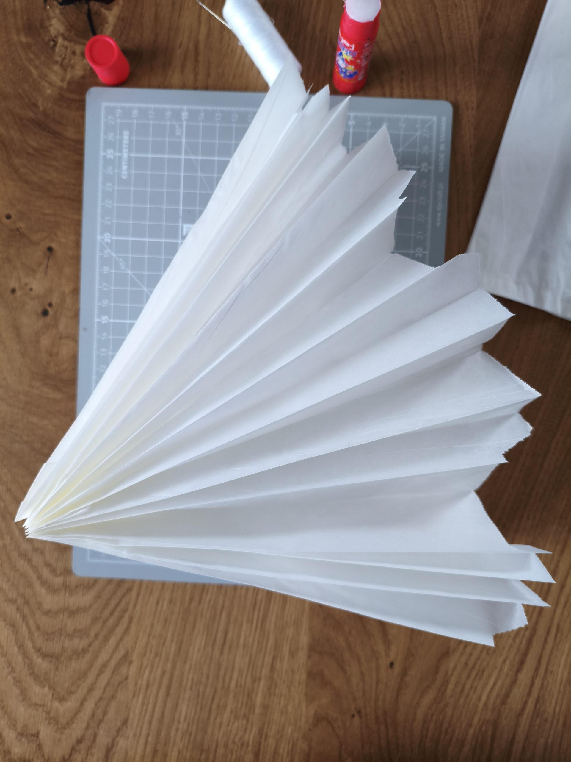 Fragment zlożonej gwiazdy.