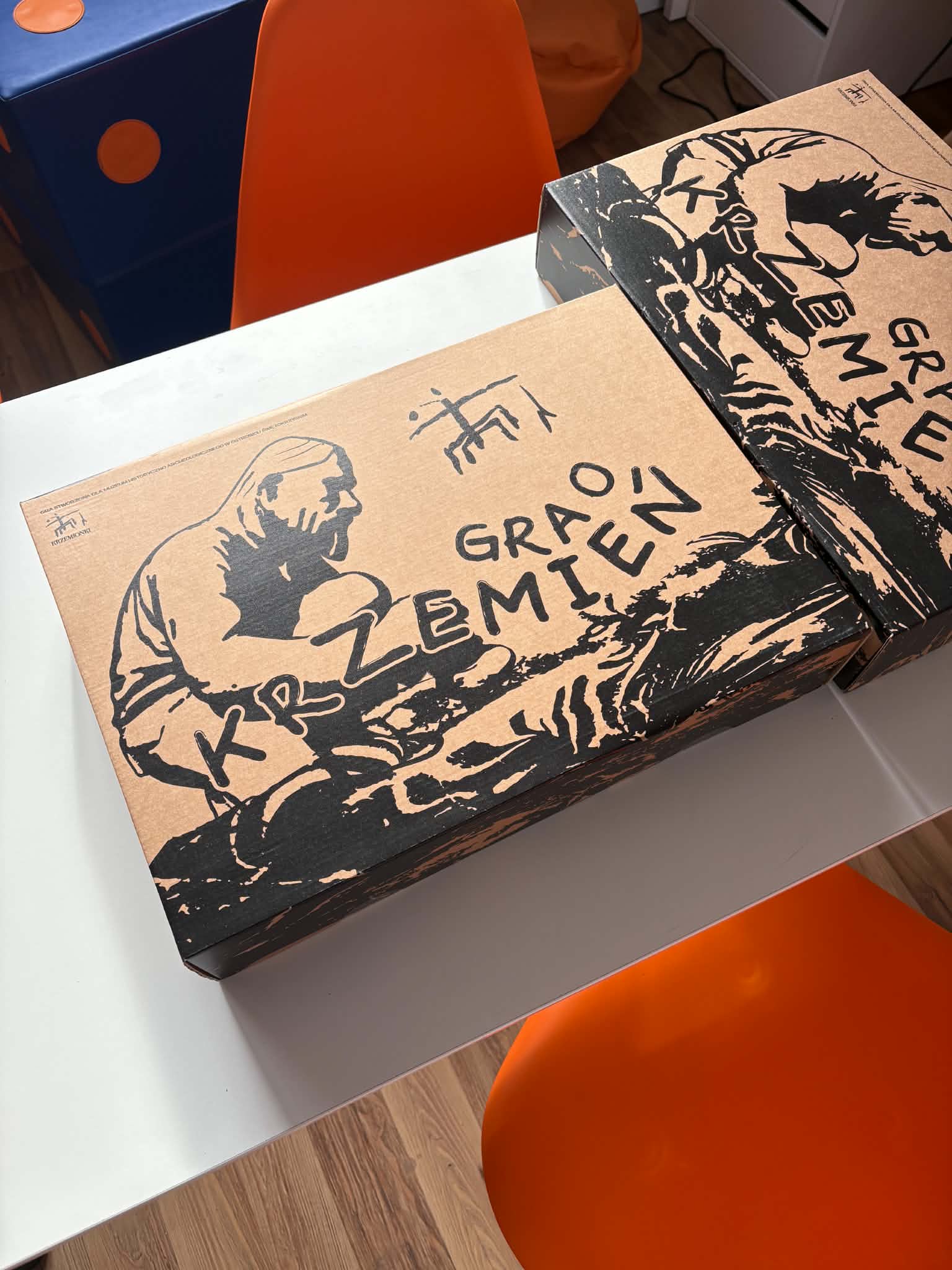 Opakowanie gry "Gra o krzemień"