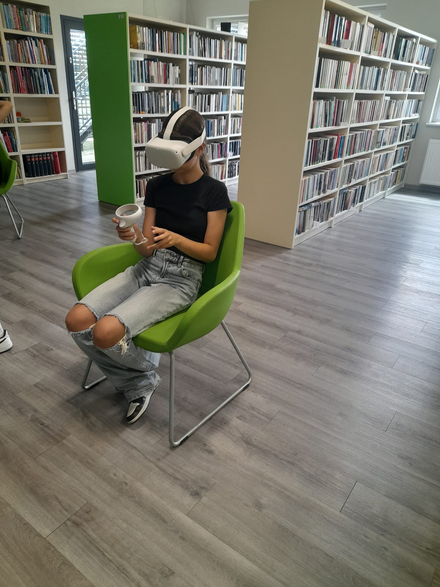 Osoba w goglach VR.