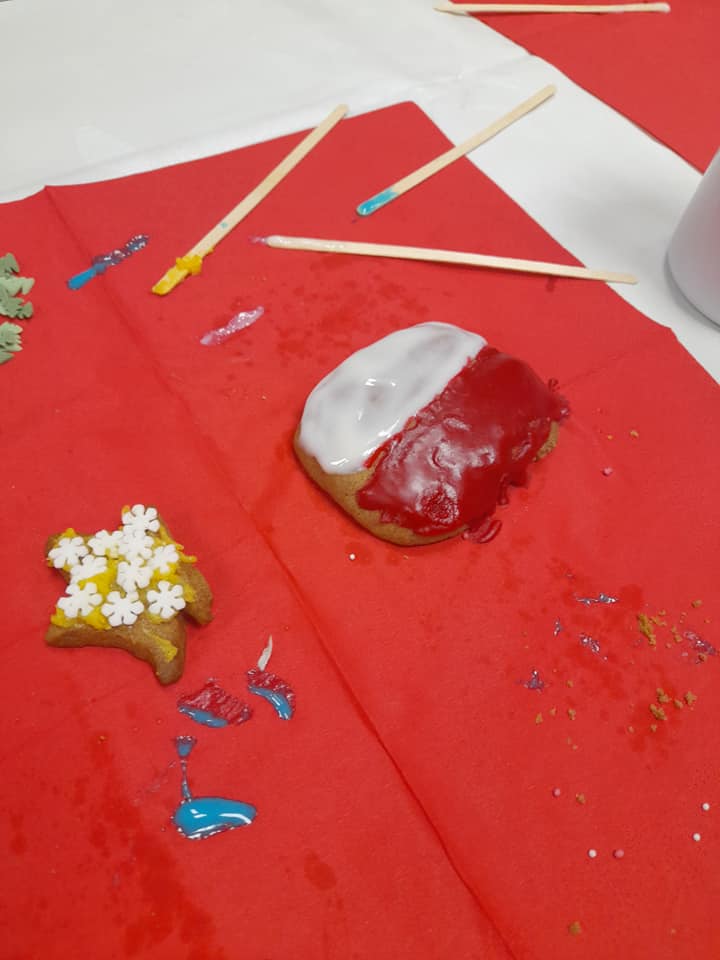 ciastko w kolorach flagi Polski