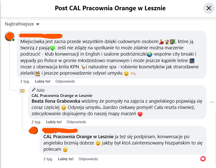 Zrzut ekranu postu w mediach społecznościowych i komentarzy w języku polskim, omawiających działania i zaangażowanie społeczności.