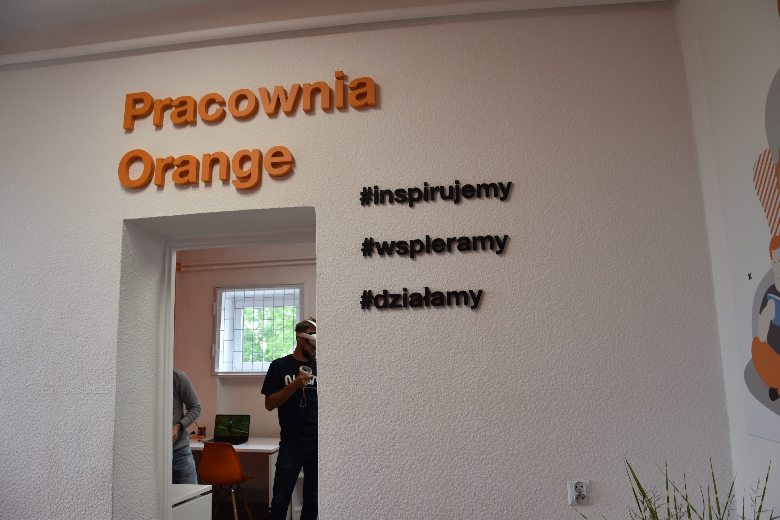 wejście do Pracowni Orange