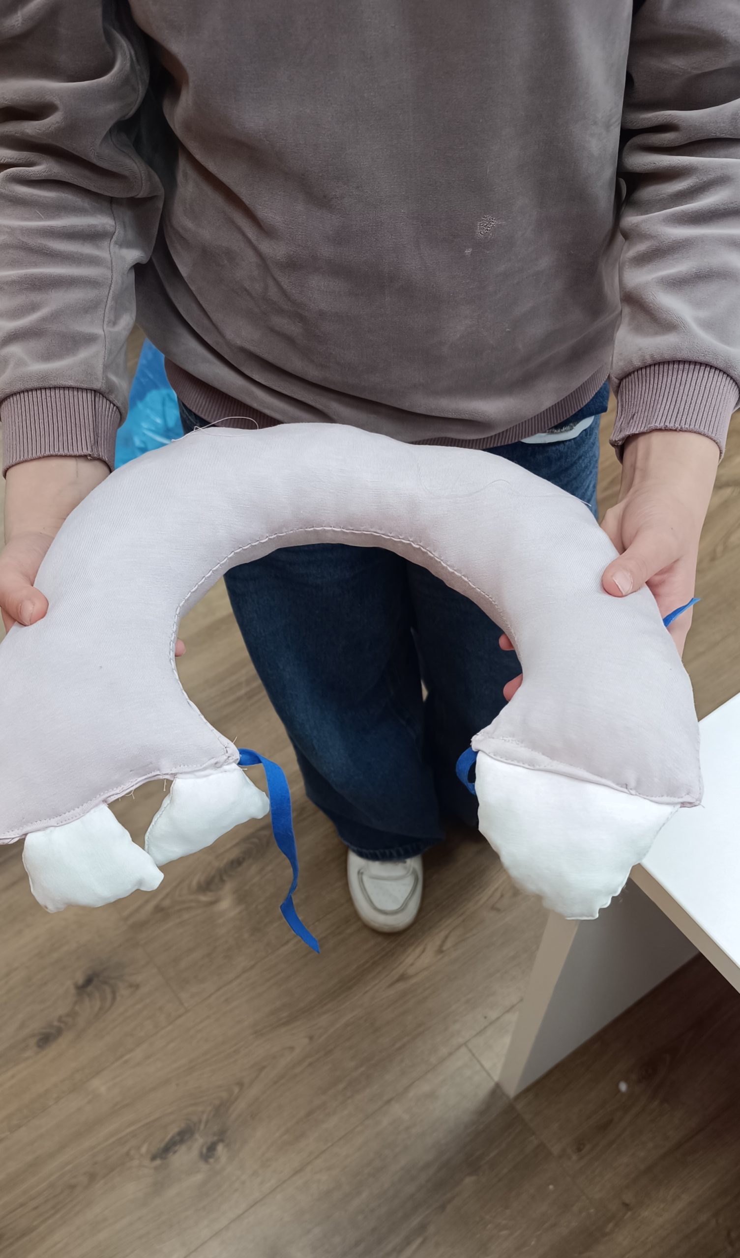 uszyta poduszka podróżna