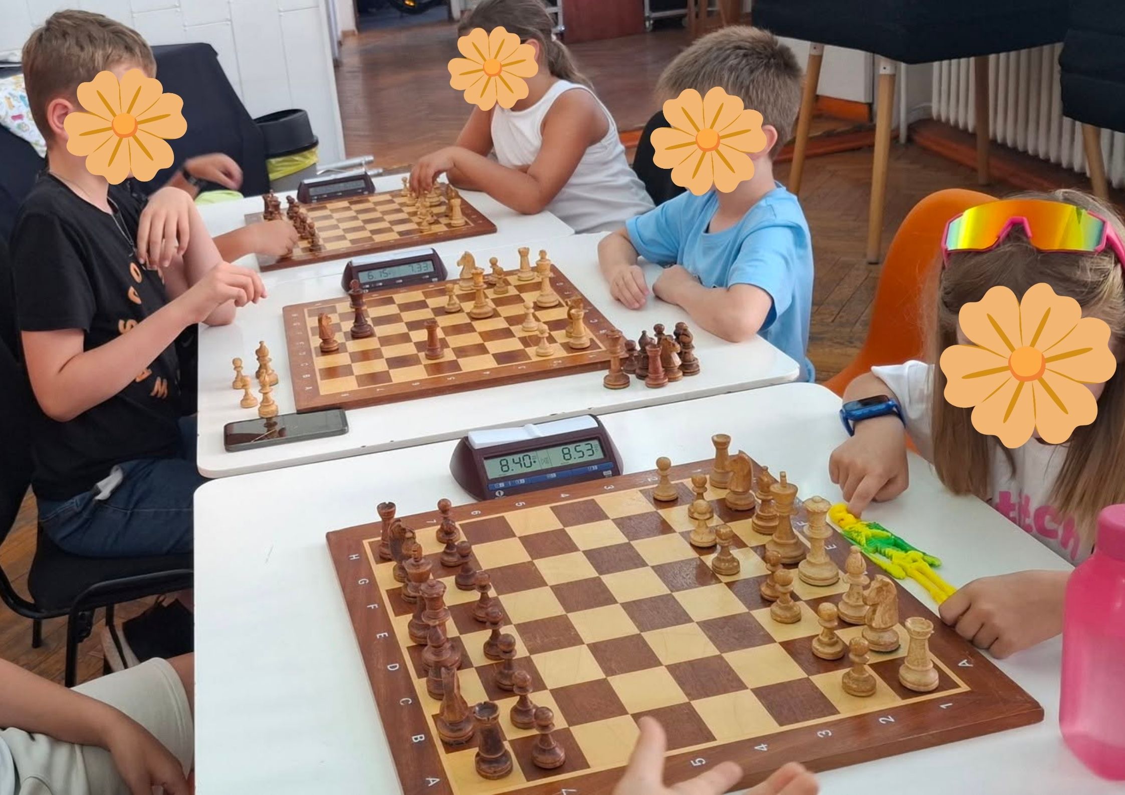Na zdjęciu widać uczestników Grand Prix Juniorów w Szachach Szybkich