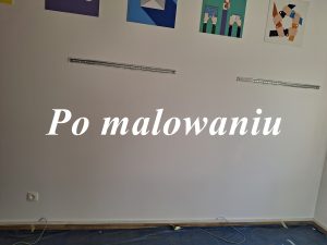 Ściana z napisem po malowaniu