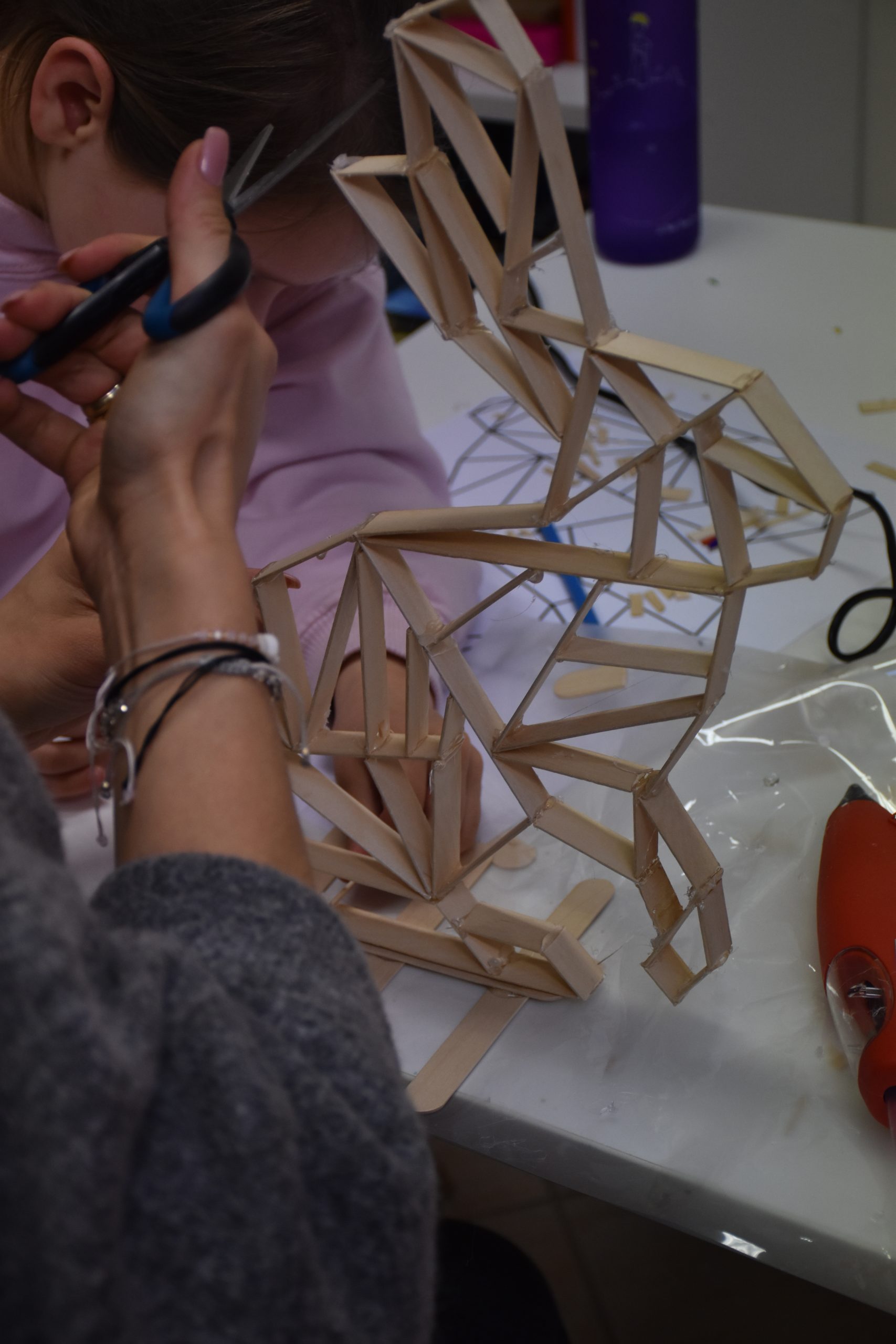 tworzenie zająca z patyczków