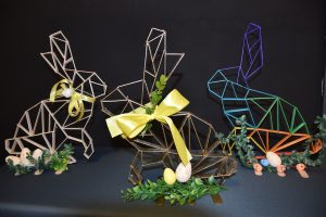 gotowe zające wielkanocne z patyczków