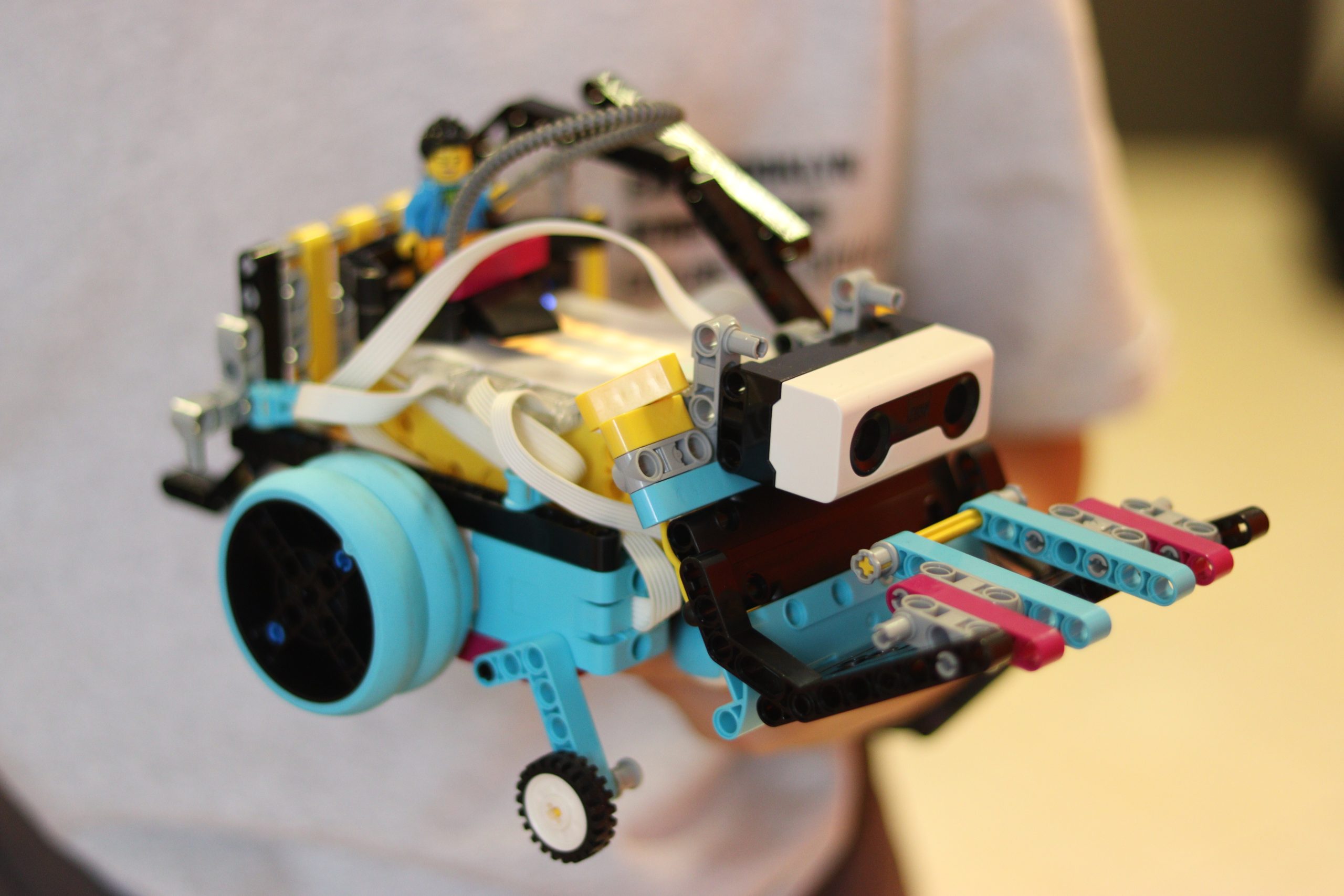 Robot LEGO zbudowany podczas zajęć