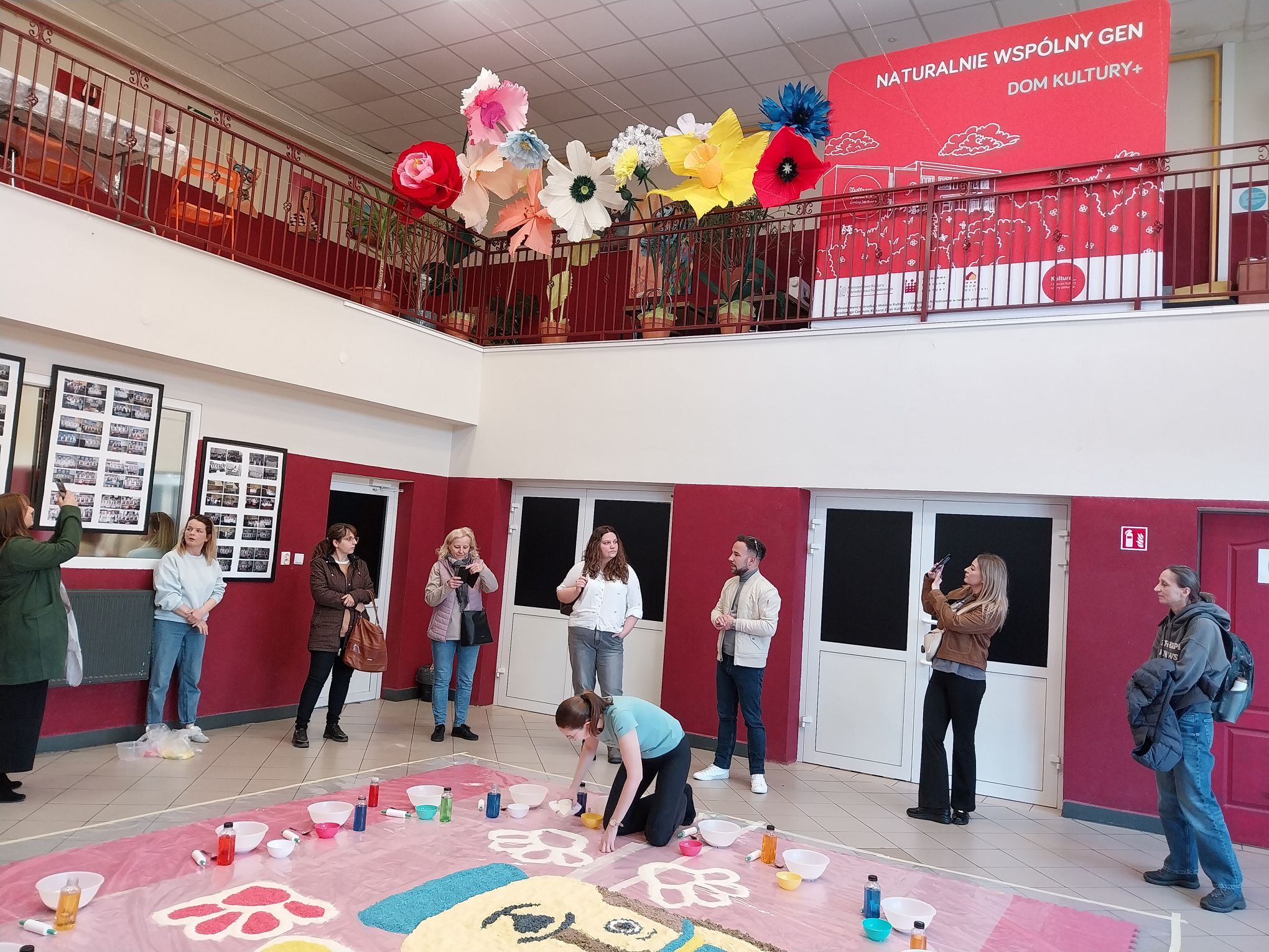 przygotowania do zajęć sensorycznych w Domu Kultury w Jabłonnie